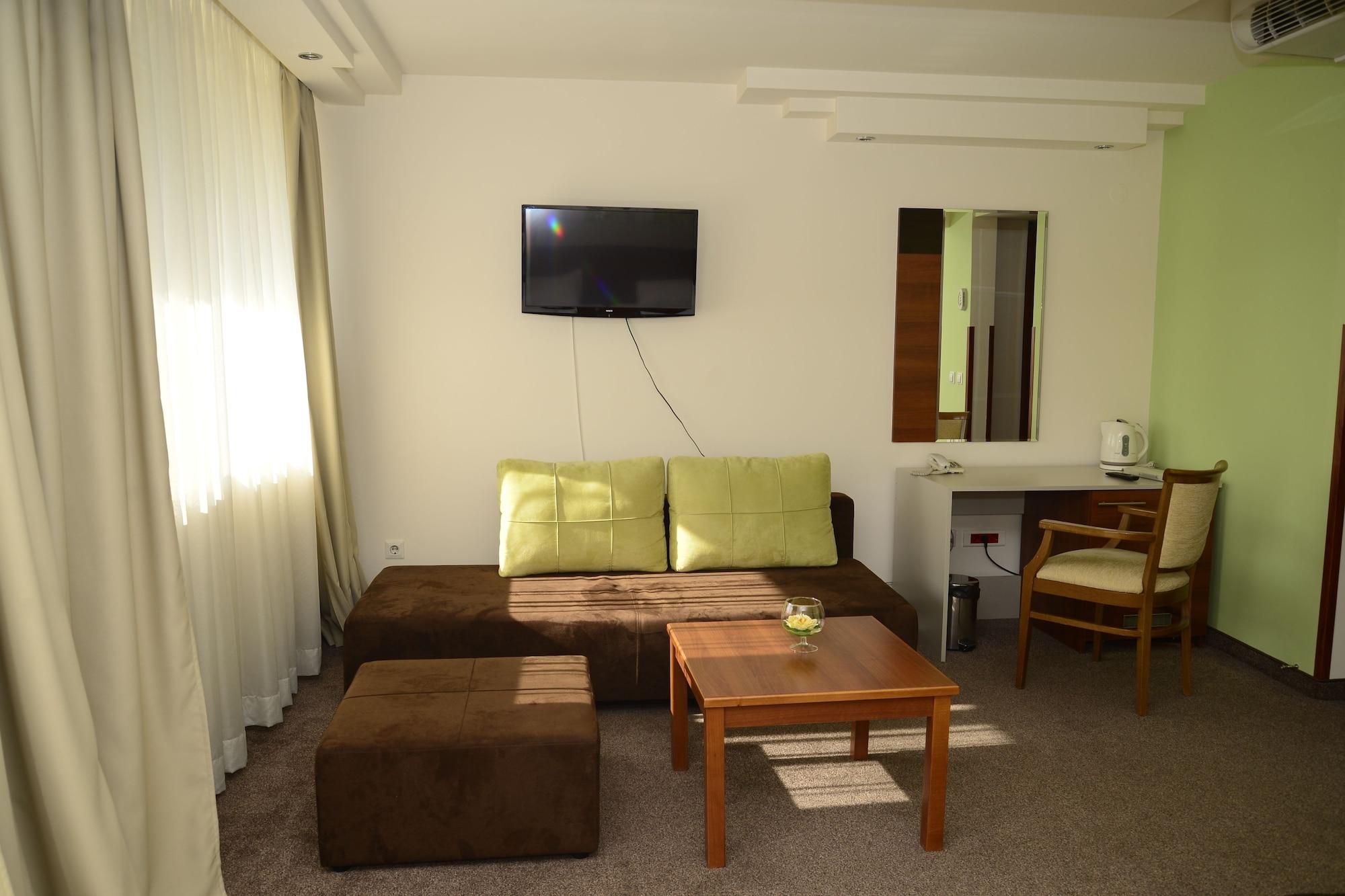 Hotel Forum - Free Parking Sofia