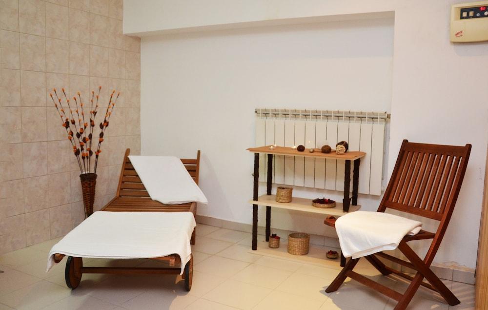 Forum - Free Parking Hotel 3*