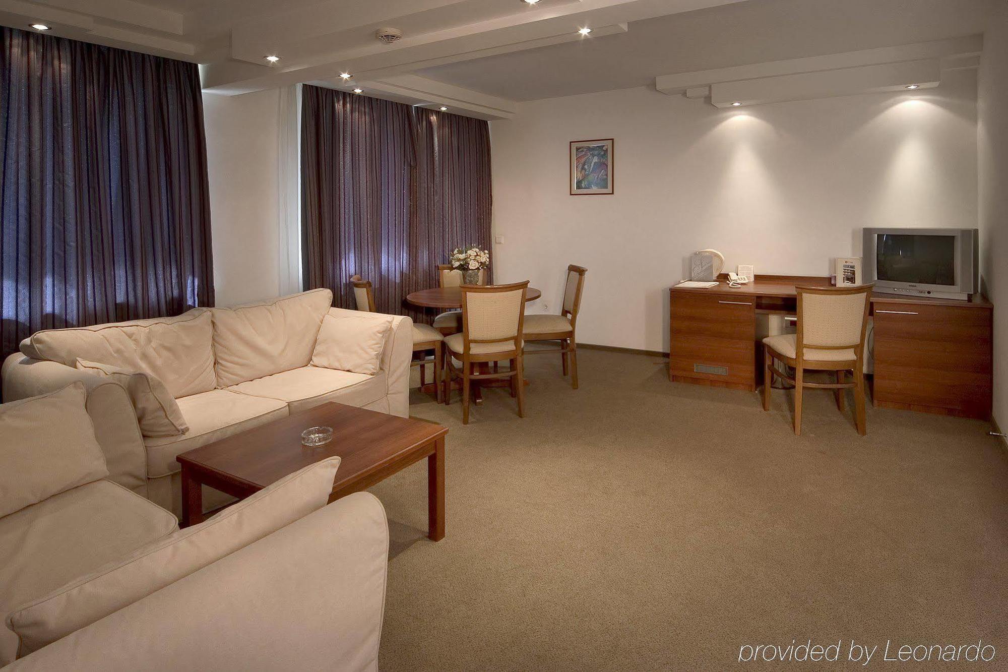 Forum - Free Parking Hotel 3*